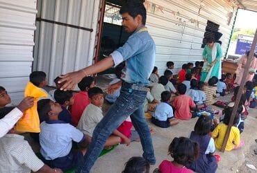 Gifts Distribution